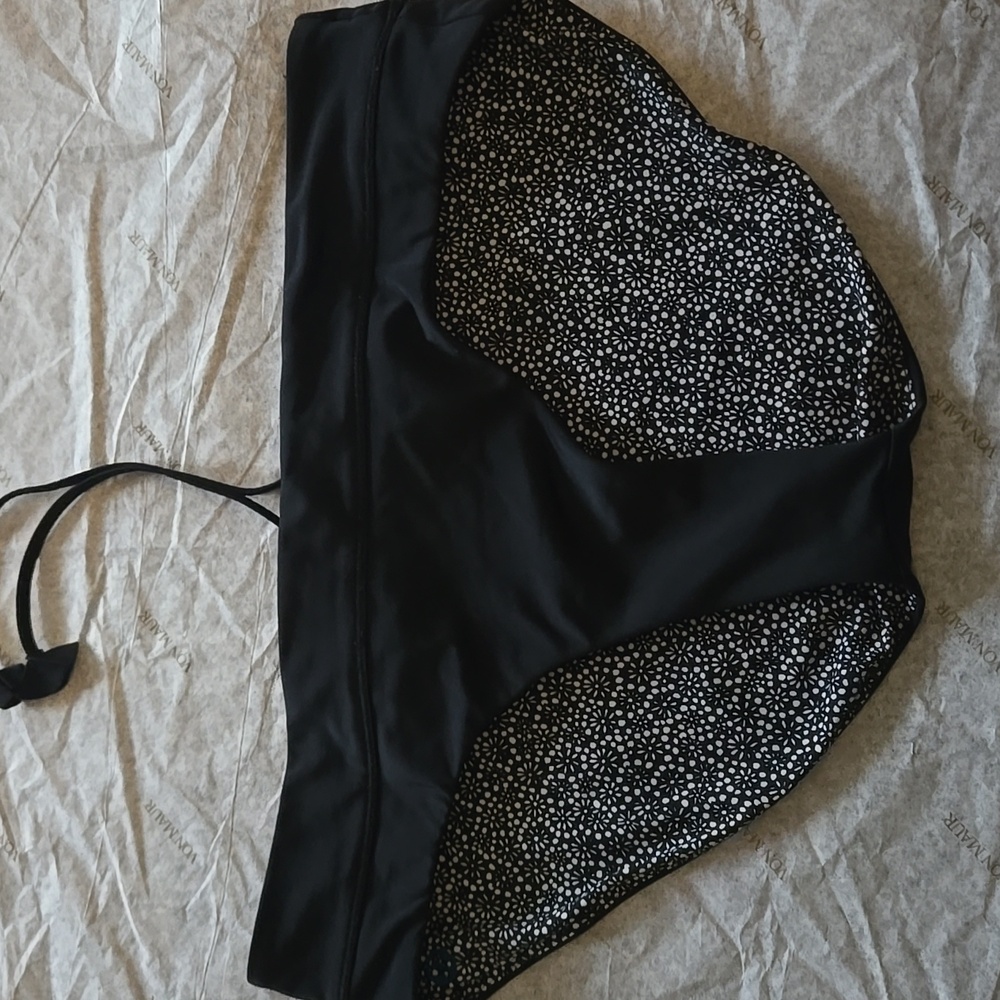 Lululemon Suns Out Bikini Bottom Measures Hip/Hip 14.5" Waist/Crotch 8" NWOT